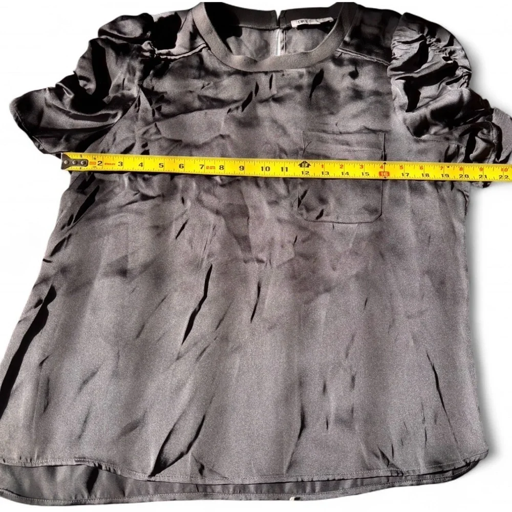DR2 Satin Puff Sleeve Blouse Black Gray Size M Workwear Top - Picture 10 of 12